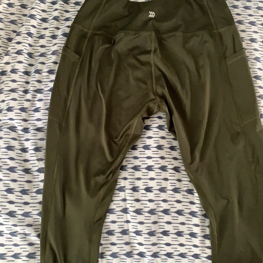 3/4 Length Workout Leggings